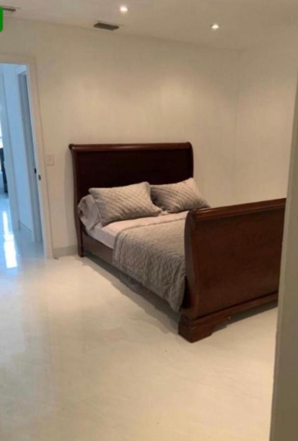 בוקה רטון Room & Private Bathroom מראה חיצוני תמונה